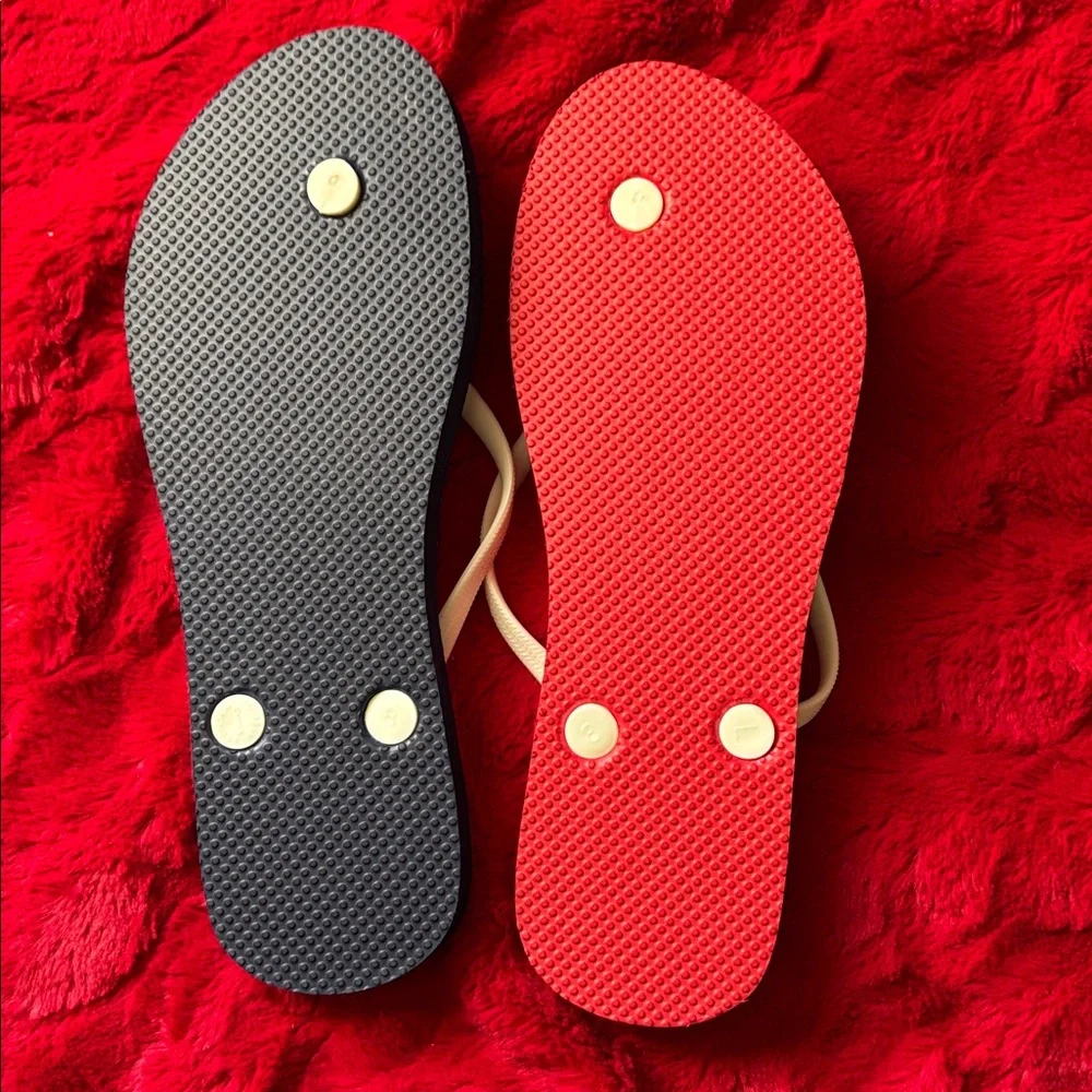 Old Navy Striped and Starry Flip Flops - Picture 2 of 3